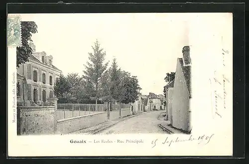 AK Gouaix, Les Ecoles, Rue Principale