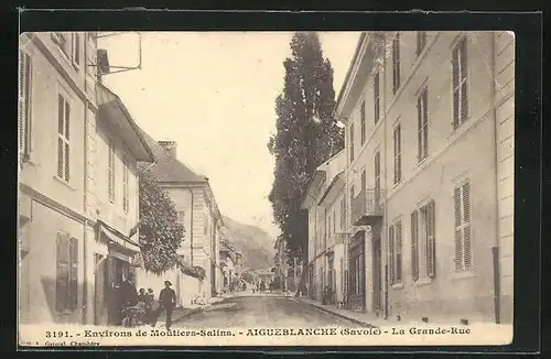 AK Aigueblanche, La Grande-Rue, Strassenpartie