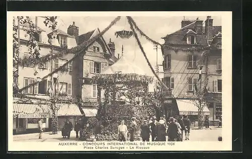 AK Auxerre, Concours International de Musique 1934, Place Charles Surugue, Le Kiosque