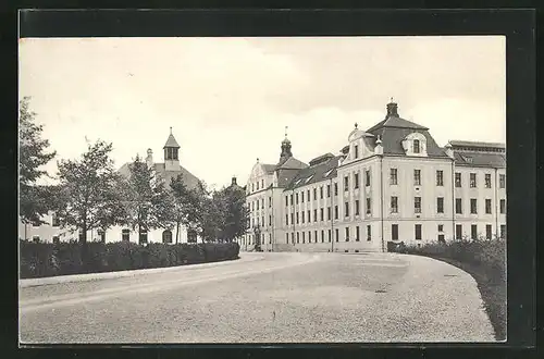 AK München-Harlaching, Aussenansicht des Städt. Sanatoriums