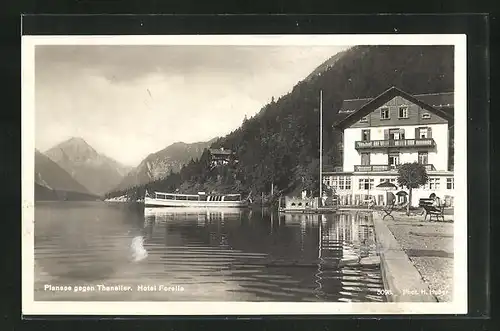 AK Breitenwang, Hotel Forelle am Ufer des Plansees