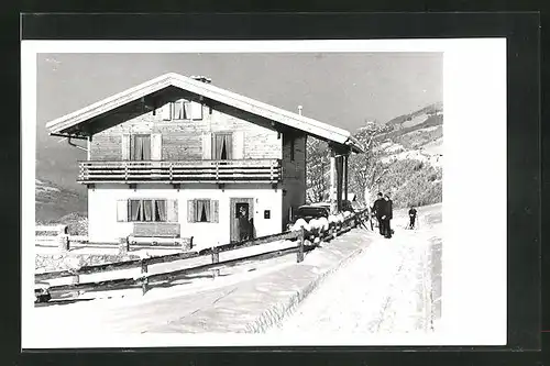 Foto-AK Westendorf, Haus Petra im Schnee