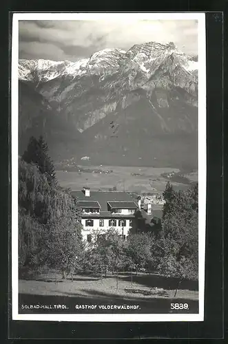 AK Hall, Gasthof Volderwaldhof gegen das Gebirge