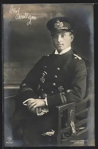 AK U-Boot-Kommandant Otto Weddigen in Uniform mit Orden