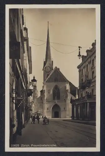 AK Zürich, Strassenpartie zur Fraumünsterkirche