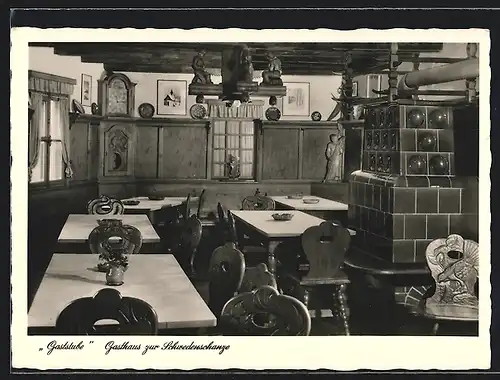 AK Rohrhardsberg bei Schonach, Gasthaus zur Schwedenschanze J. Burger, Gaststube