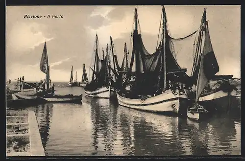 AK Riccione, Il Porto, Boote