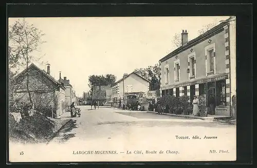AK Laroche-Migennes, La Cité, Route de Cheny