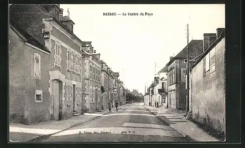 AK Bassou, Le Centre du Pays