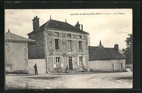 AK Saint-Cyr-les-Colons, La Poste, Strassenpartie am Postamt