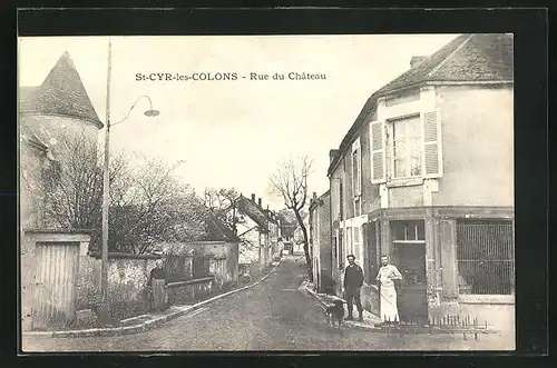 AK Saint-Cyr-les-Colons, Rue du Chateau, Strassenansicht
