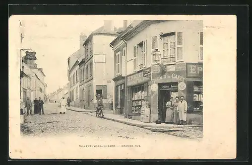 AK Villeneuve-la-Guyard, Grande Rue, Strassenpartie