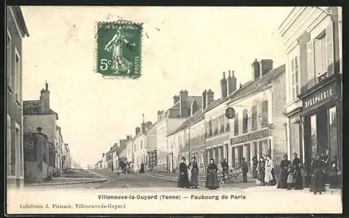 AK Villeneuve-la-Guyard, Faubourg de Paris