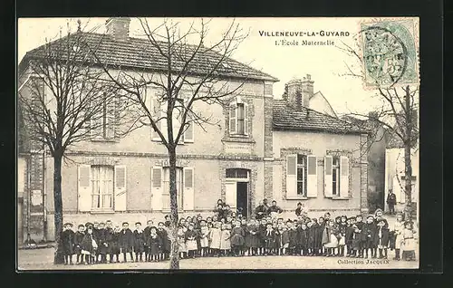 AK Villeneuve-la-Guyard, L`École Maternelle
