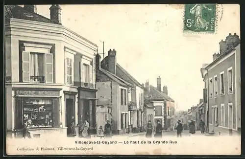 AK Villeneuve-la-Guyard, Le haut de la Grande Rue