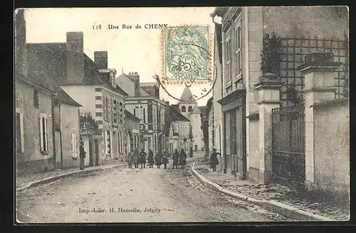 AK Cheny, Une Rue