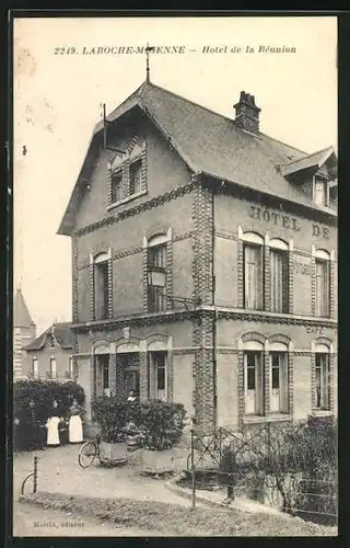 AK Laroche-Migenne, Hotel de la Réunion