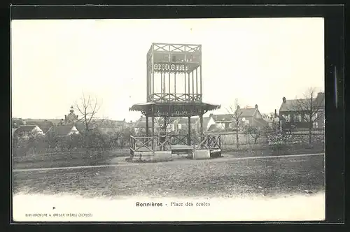 AK Bonnières-sur-Seine, Place des Écoles