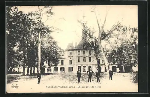 AK Aubergenville, Chateau, Facade Nord