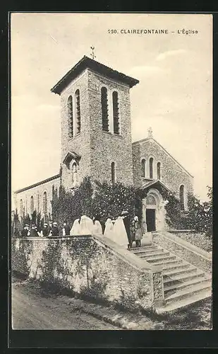 AK Clairefontaine, L`Eglise, sortie de la Messe