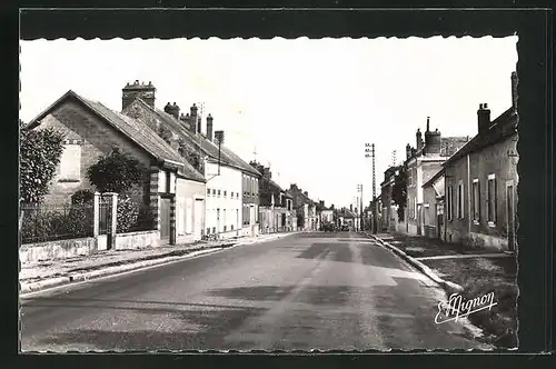 AK Villeneuve-la-Guyard, Faubourg de Paris