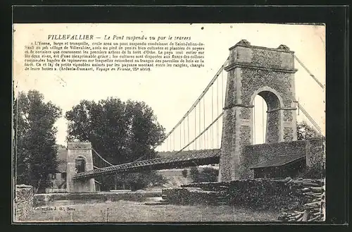 AK Villevallier, Le Pont suspendu vu par le travers