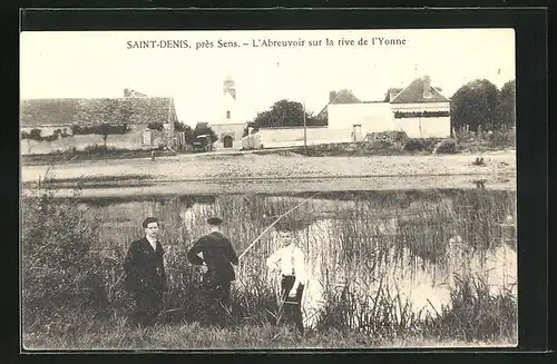 AK Saint-Denis-les-Sens, L`Abreuvoir sur la rive de l`Yonne