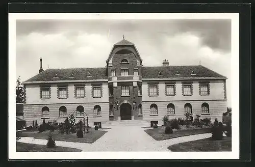 AK Sougères-sur-Sinotte, Maison familiale de cure du Petit-Pien, La Facade principale