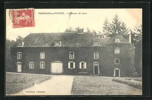 AK Tannerre-en-Puisaye, La Maison de lierre