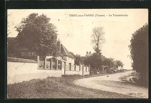 AK Theil-sur-Vanne, Le Tournebride, Strassenpartie