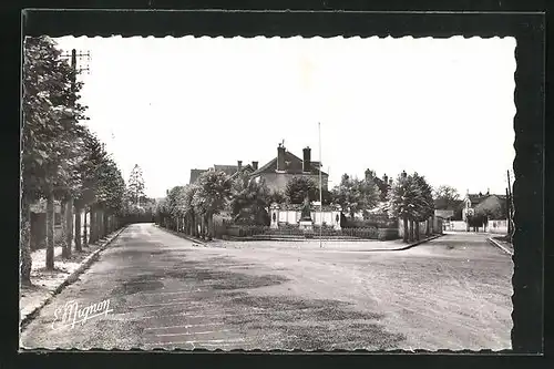 AK Villeneuve-la-Guyard, Avenue de la Gare