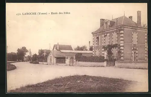 AK Laroche, Ecole des Filles