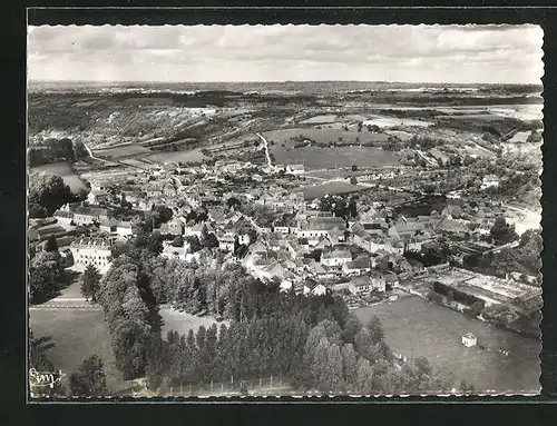 AK L`Isle-sur-Serein, Vue générale aérienne, Fliegeraufnahme vom Ort