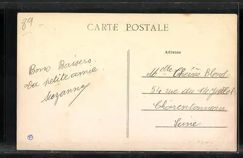 AK Villevallier, Le Lavoir, l`Eolienne et le Pont suspendu