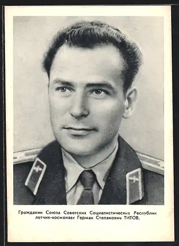 AK Portrait des Raumfahrers German Titow in Uniform