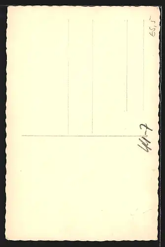 Foto-AK Junges Mädchen mit lächelnder Puppe