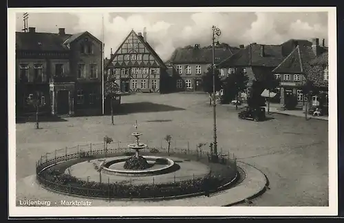 AK Lütjenburg, Brunnen am Marktplatz