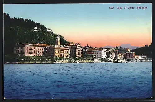 AK Bellagio, Lago di Como, Ortsansicht bei Dämmerung