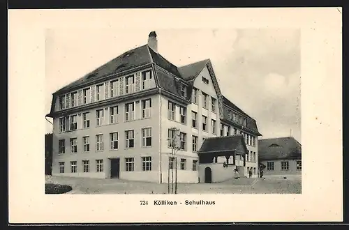 AK Kölliken, Schulhaus mit Haupteingang und Nachbargebäude