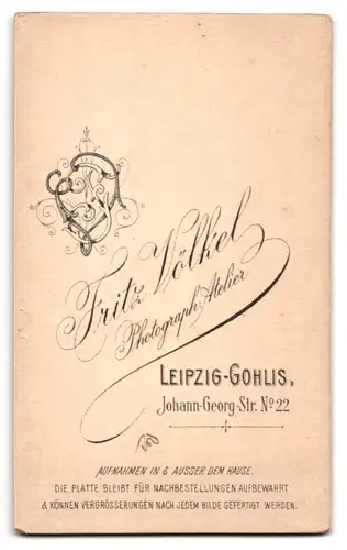 Fotografie Fritz Völkel, Leipzig-Gohlis, Johann-Georgstrasse 22, Soldat in Uniform, Schützenschnur, Bajonett, Portepee