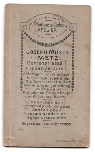 Fotografie Joseph Müser, Metz, Gartenstrasse 7, Soldat des Rgt. 8 in Uniform