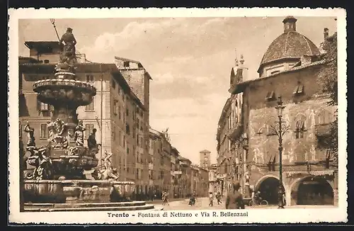 AK Trento, Fontana di Nettuno e Via R. Bellenzani