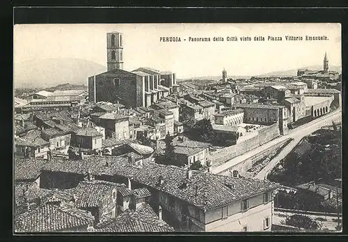 AK Perugia, Panorama della Cittá visto dalla Piazza Vittorio Emanuele