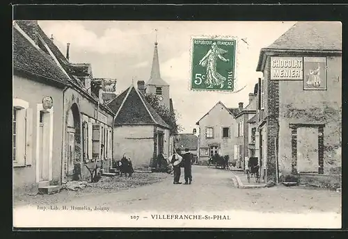 AK Villefranche-St-Phal, Une petit Rue avec l`Eglise