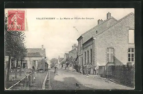 AK Villethierry, Le Mairie et l`Ecole des Garcons