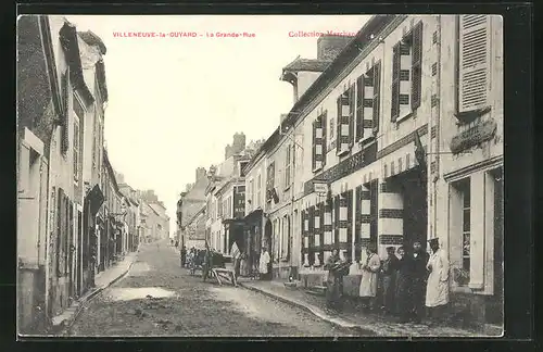 AK Villeneuve-la-Guyard, Hotel de la Poste et la Grande Rue