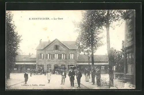 AK Montdidier, La Gare, Bahnhof