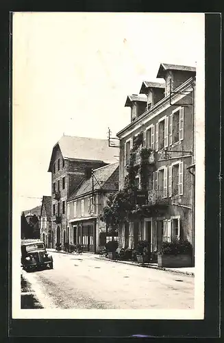 AK Vayrac, Avenue Saint-Denis, Hôtel Moderne et son annexe