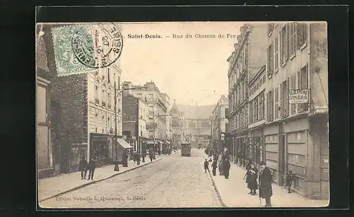 AK Saint-Denis, Rue du Chemin de Fer, Strassenbahn