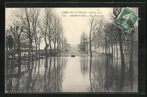 AK Argenteuil, Crue de la Seine 1910, Rue Nationale